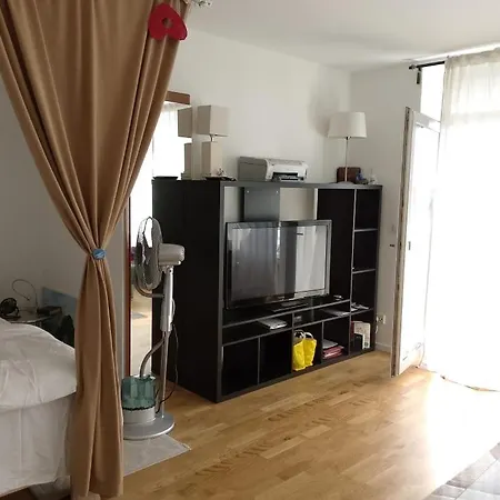 Ktl Einzimmerwohnung Apartmán *